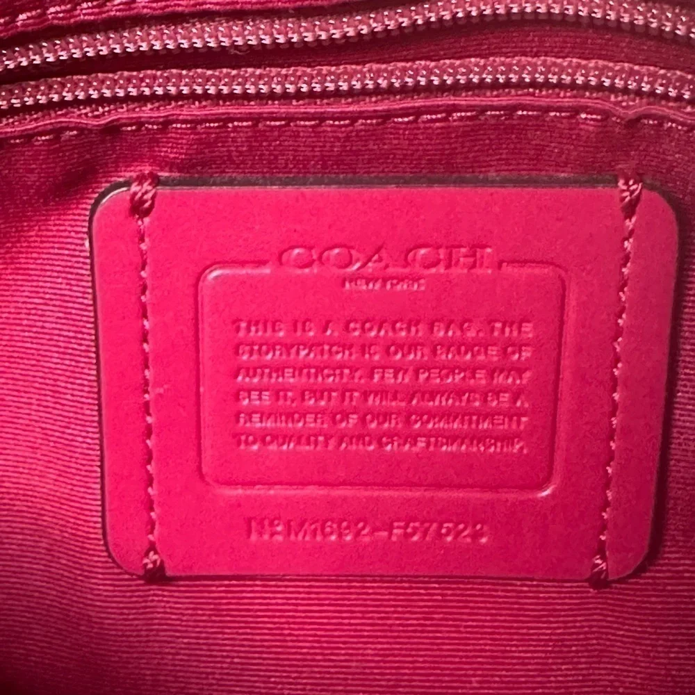 Authentic Coach mini carry all in cross grain leather and dust bag EUC - Picture 17 of 17